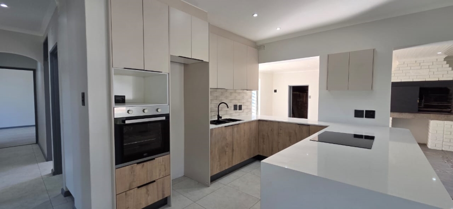 3 Bedroom Property for Sale in Morgenster Western Cape